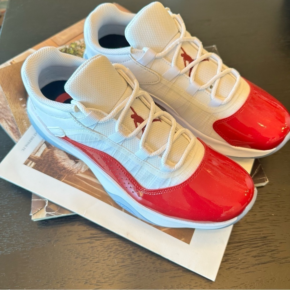 Nike 11 comfort low chrrry red white sneakers shoes authentic brand new - Picture 5 of 8